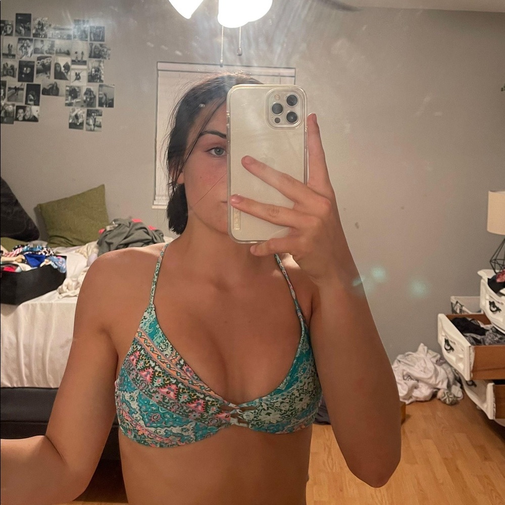 Bikini top